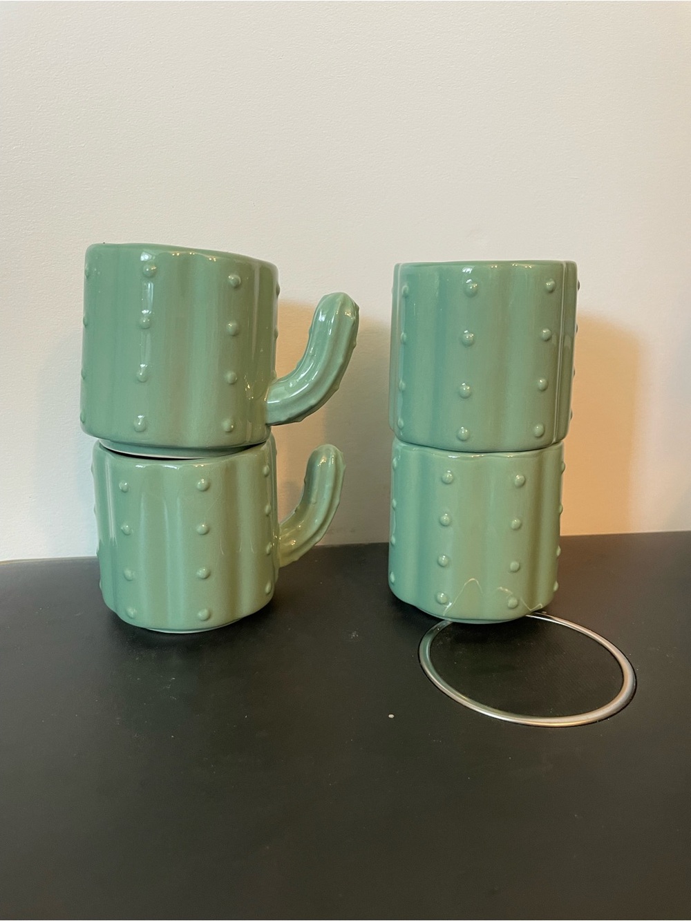 Avon Mint Green Cactus Handle Ceramic Mug Set